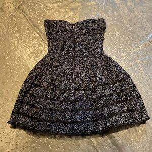 Betsy Johnson Dress (size 8)